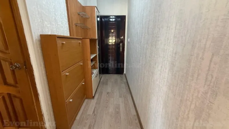 Satılır 2 otaqlı Mənzil Köhnə tikili 40 m² 8-ci mikrorayon - şəkil 11