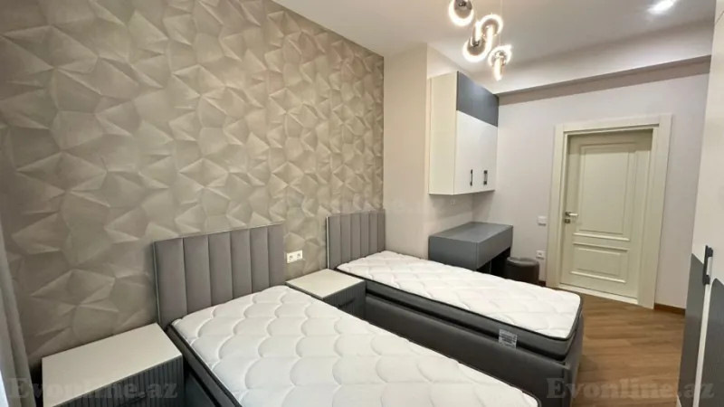 Satılır 3 otaqlı Mənzil Yeni tikili 90 m² 28 May m. - şəkil 12