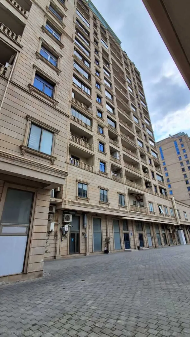 Satılır 3 otaqlı Mənzil Yeni tikili 122 m² Nəsimi r. - şəkil 14