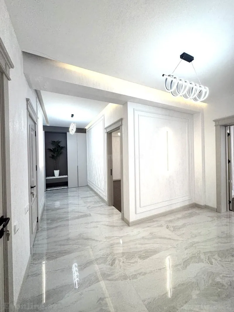 Satılır 3 otaqlı Mənzil Yeni tikili 140 m² Badamdar - şəkil 7