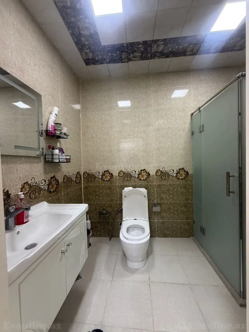 Kirayə verilir 2 otaqlı Mənzil Yeni tikili 78 m² Yeni Yasamal - şəkil 4