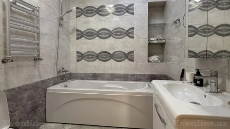 Satılır 3 otaqlı Mənzil Yeni tikili 145 m² Elmlər Akademiyası m. - şəkil 9