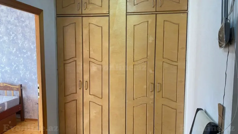 Satılır 2 otaqlı Mənzil Köhnə tikili 65 m² Əhmədli m. - şəkil 4