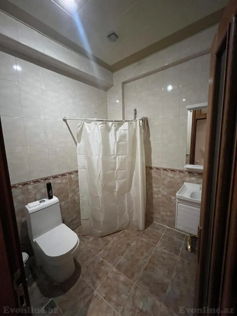 Kirayə verilir 2 otaqlı Mənzil Yeni tikili 70 m² İnşaatçılar m. - şəkil 6