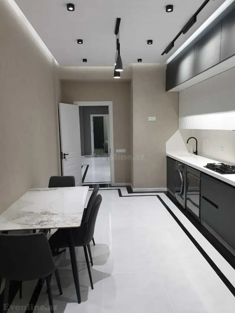 Kirayə verilir 3 otaqlı Mənzil Yeni tikili 141 m² Nərimanov r. - şəkil 8