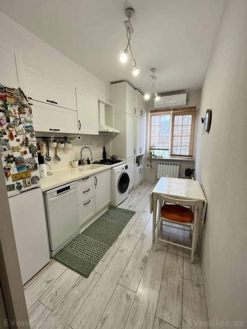 Kirayə verilir 2 otaqlı Mənzil Yeni tikili 50 m² İnşaatçılar m. - şəkil 3