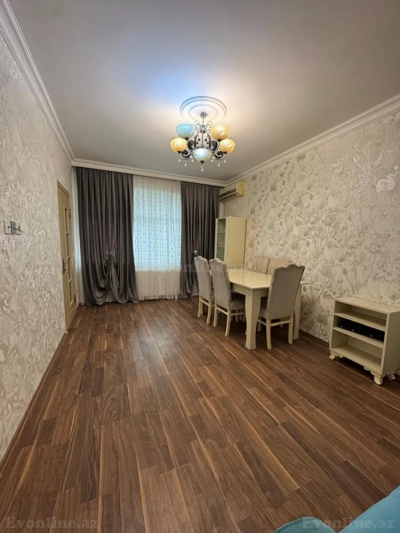 Satılır 2 otaqlı Mənzil Köhnə tikili 45 m² 2-ci mikrorayon - şəkil 2