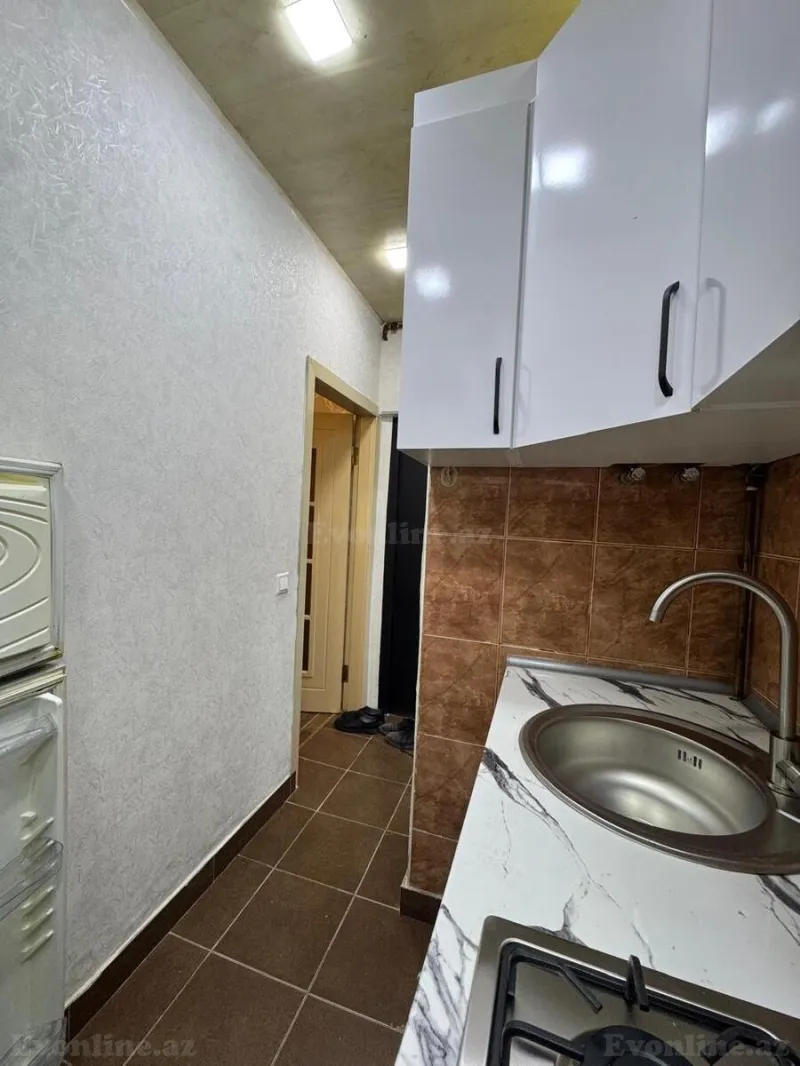 Satılır 2 otaqlı Mənzil Köhnə tikili 45 m² 2-ci mikrorayon - şəkil 9