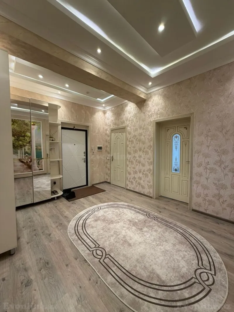 Satılır 3 otaqlı Mənzil Yeni tikili 95 m² Həzi Aslanov m. - şəkil 2