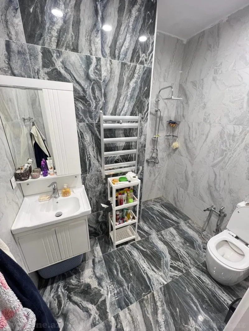 Kirayə verilir 2 otaqlı Mənzil Yeni tikili 75 m² Nizami m. - şəkil 13