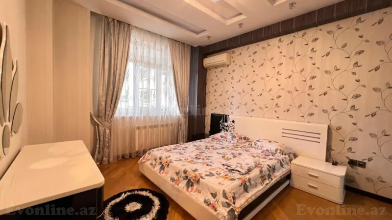 Kirayə verilir 3 otaqlı Mənzil Yeni tikili 150 m² Xətai m. - şəkil 7