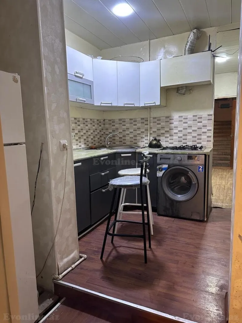 Kirayə verilir 3 otaqlı Mənzil Köhnə tikili 70 m² 7-ci mikrorayon - şəkil 2