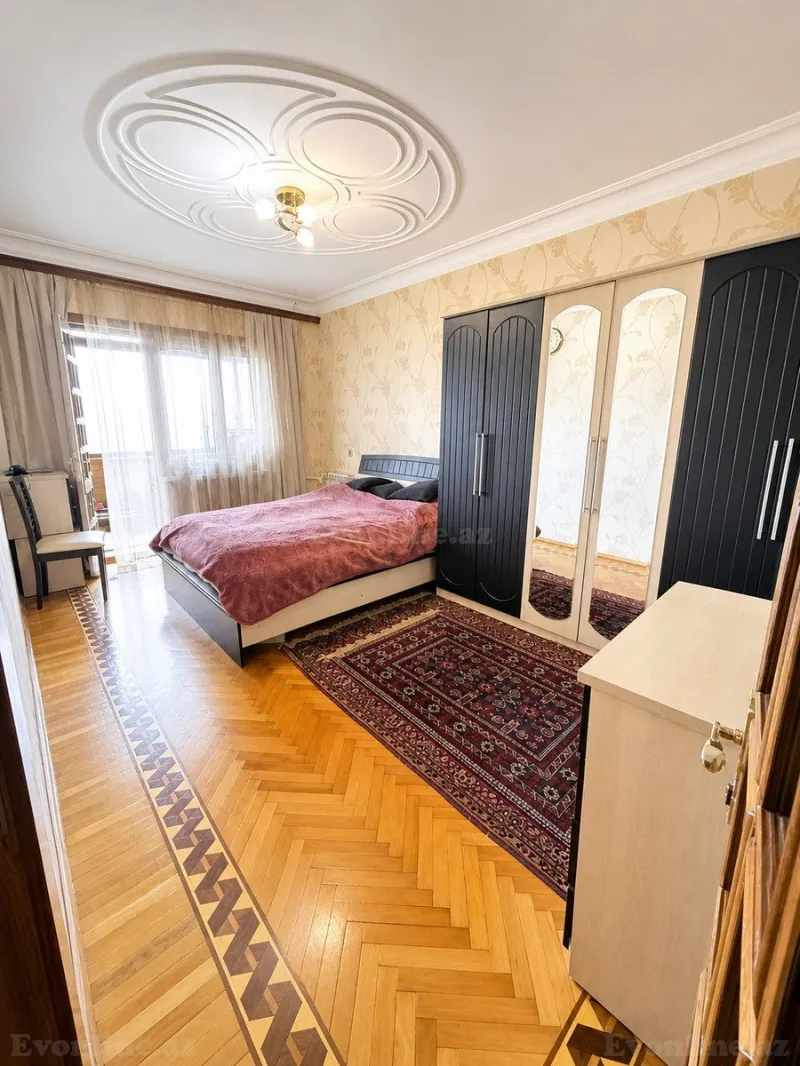 Satılır 3 otaqlı Mənzil Köhnə tikili 90 m² 8-ci mikrorayon - şəkil 3