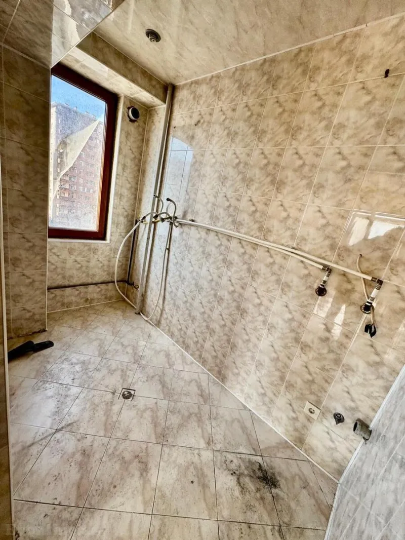 Satılır 3 otaqlı Mənzil Köhnə tikili 137 m² 28 May m. - şəkil 18