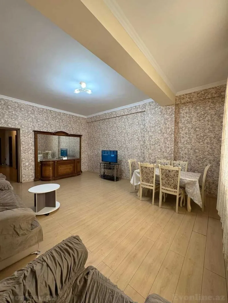 Kirayə verilir 4 otaqlı Mənzil Yeni tikili 147 m² Elmlər Akademiyası m.