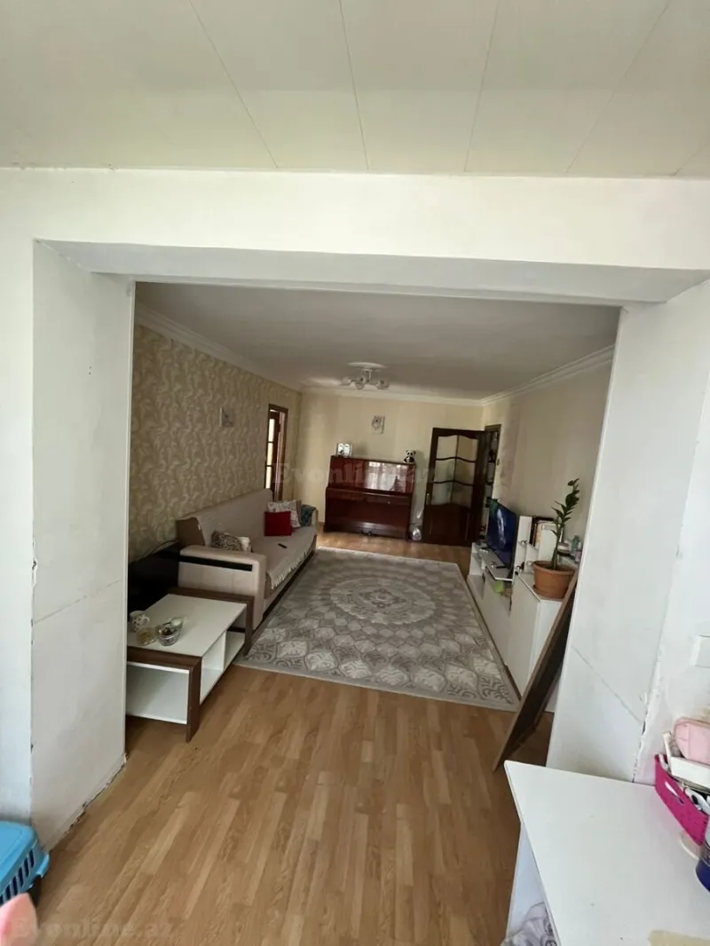 Satılır 2 otaqlı Mənzil Köhnə tikili 55 m² İnşaatçılar m. - şəkil 4