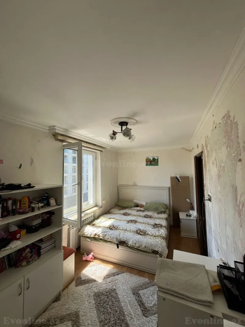 Satılır 2 otaqlı Mənzil Köhnə tikili 55 m² İnşaatçılar m. - şəkil 6