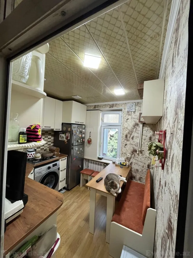 Satılır 2 otaqlı Mənzil Köhnə tikili 55 m² İnşaatçılar m. - şəkil 7