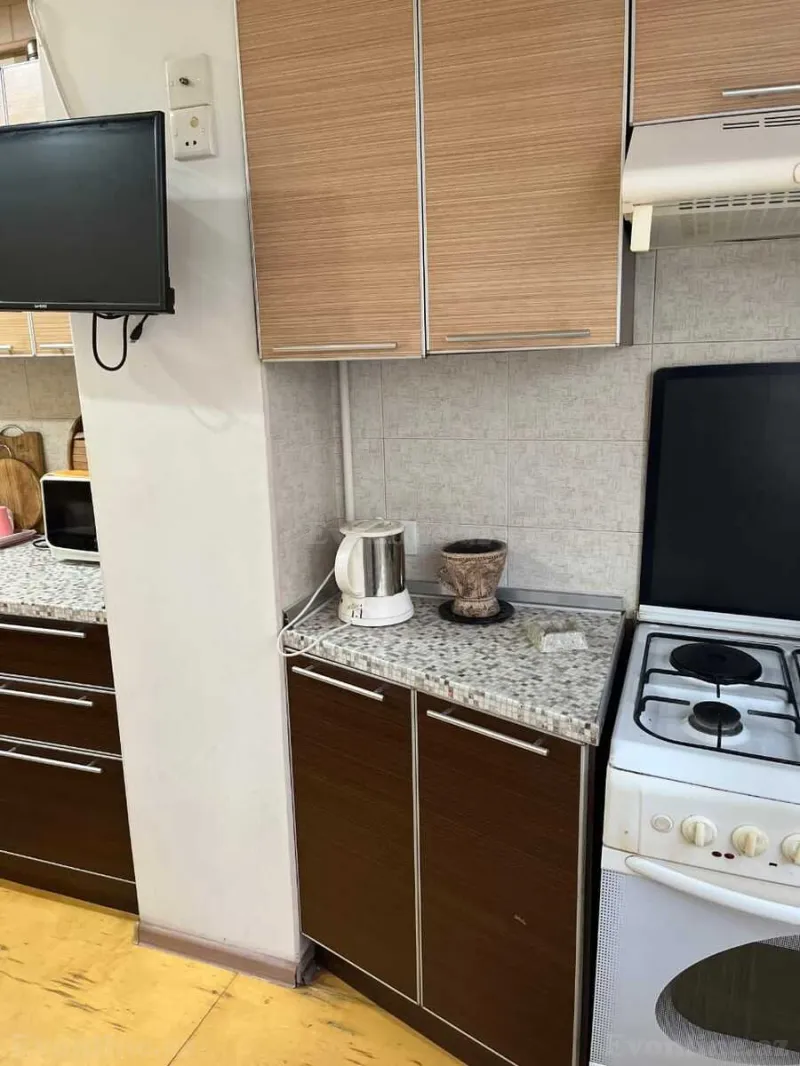 Kirayə verilir 3 otaqlı Mənzil Köhnə tikili 70 m² Xalqlar Dostluğu m. - şəkil 7