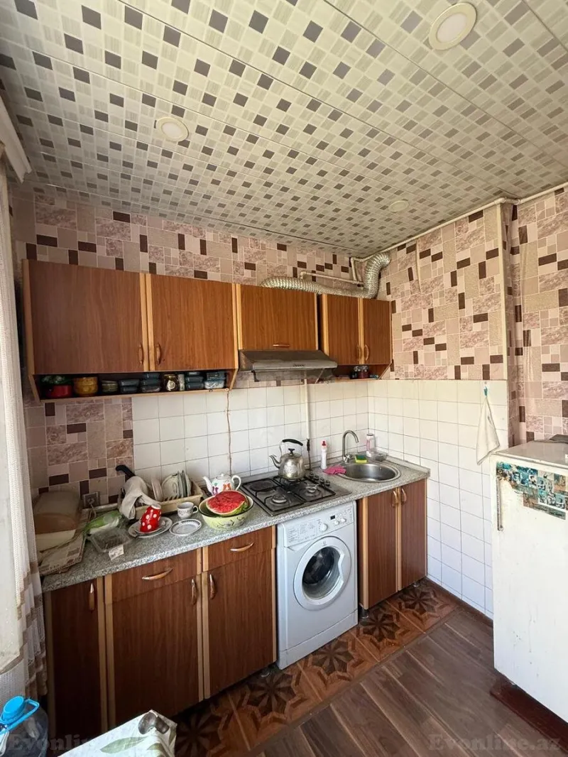 Kirayə verilir 2 otaqlı Mənzil Köhnə tikili 60 m² Xətai r. - şəkil 3