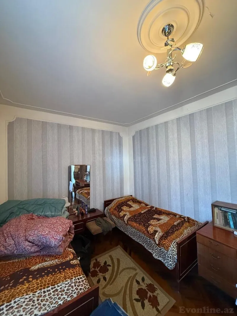 Kirayə verilir 2 otaqlı Mənzil Köhnə tikili 60 m² Xətai r. - şəkil 5