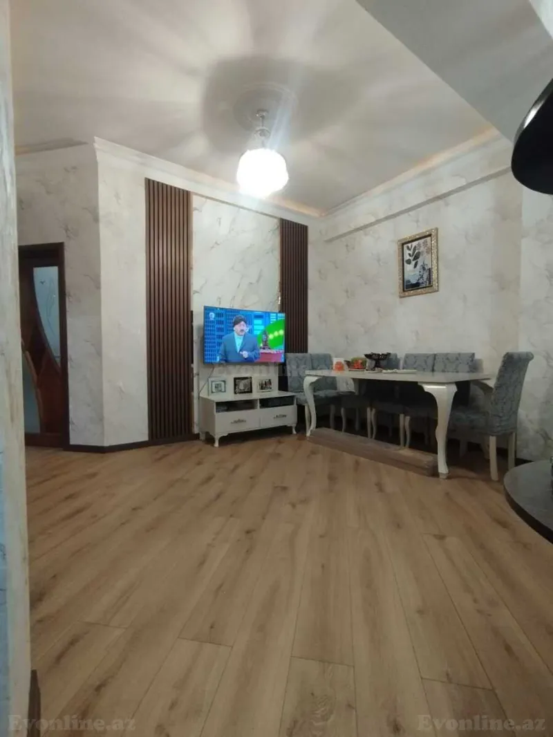 Satılır 3 otaqlı Mənzil Yeni tikili 70 m² İnşaatçılar m.