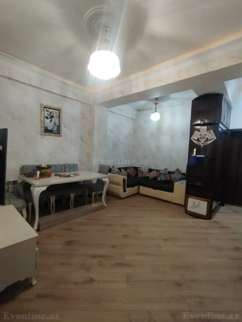 Satılır 3 otaqlı Mənzil Yeni tikili 70 m² İnşaatçılar m. - şəkil 3