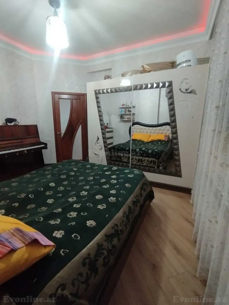Satılır 3 otaqlı Mənzil Yeni tikili 70 m² İnşaatçılar m. - şəkil 6