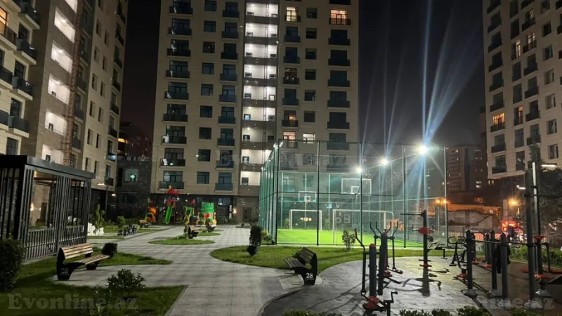 Kirayə verilir 3 otaqlı Mənzil Yeni tikili 98 m² 28 May m. - şəkil 9