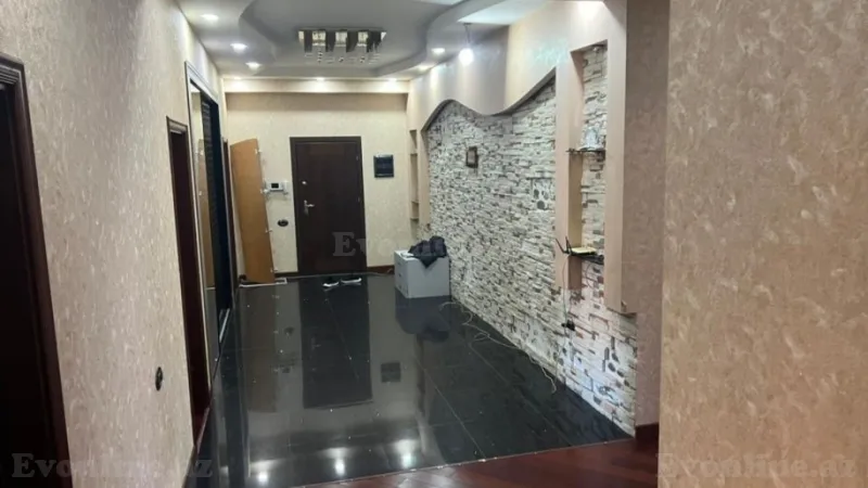 Satılır 4 otaqlı Mənzil Yeni tikili 200 m² 28 May m. - şəkil 18