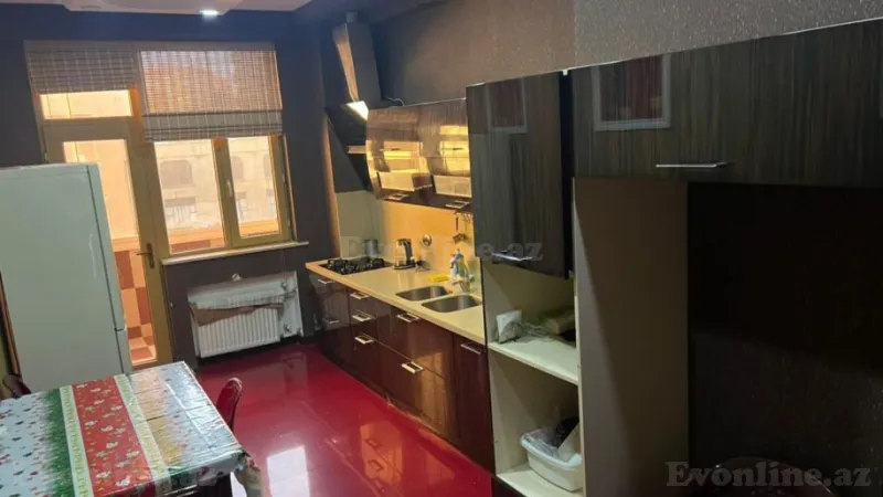 Satılır 4 otaqlı Mənzil Yeni tikili 200 m² 28 May m. - şəkil 21