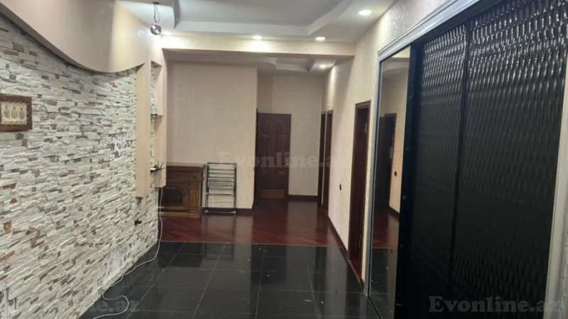 Satılır 4 otaqlı Mənzil Yeni tikili 200 m² 28 May m. - şəkil 22