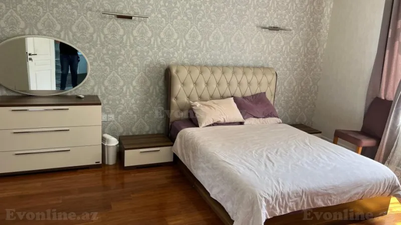 Satılır 4 otaqlı Mənzil Yeni tikili 190 m² 28 May m. - şəkil 9
