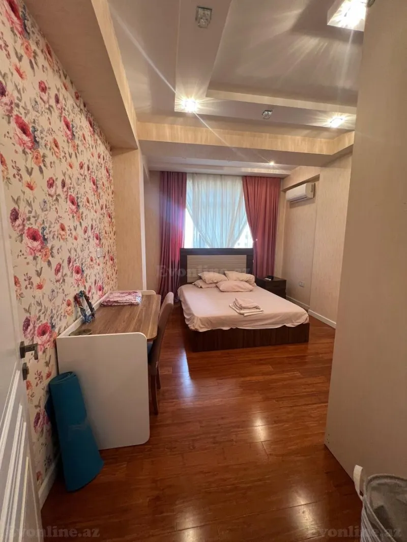 Satılır 4 otaqlı Mənzil Yeni tikili 190 m² 28 May m. - şəkil 11