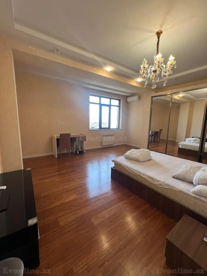 Satılır 4 otaqlı Mənzil Yeni tikili 190 m² 28 May m. - şəkil 12