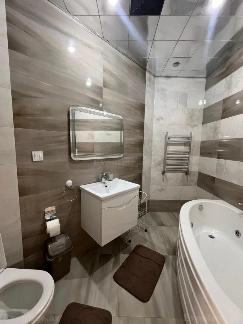 Satılır 4 otaqlı Mənzil Yeni tikili 190 m² 28 May m. - şəkil 16