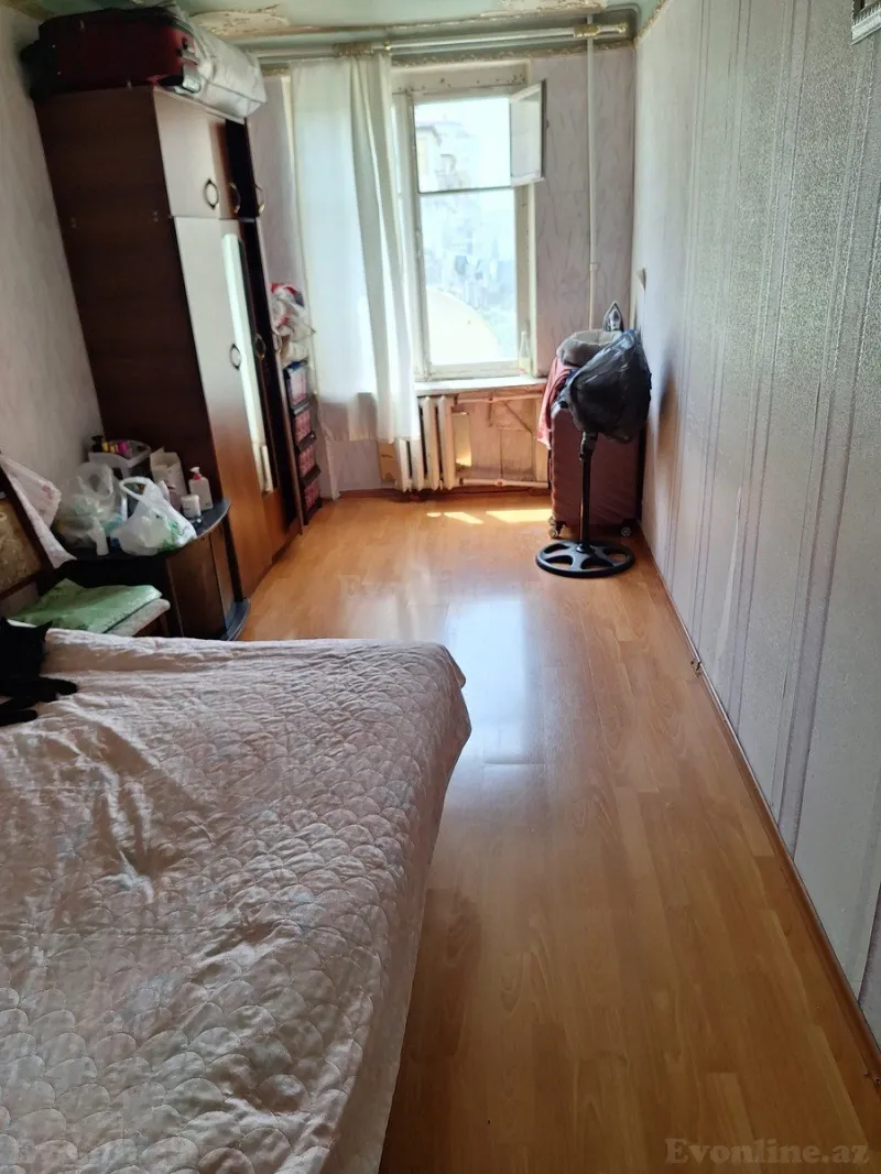 Satılır 2 otaqlı Mənzil Köhnə tikili 55 m² Binəqədi r. - şəkil 2