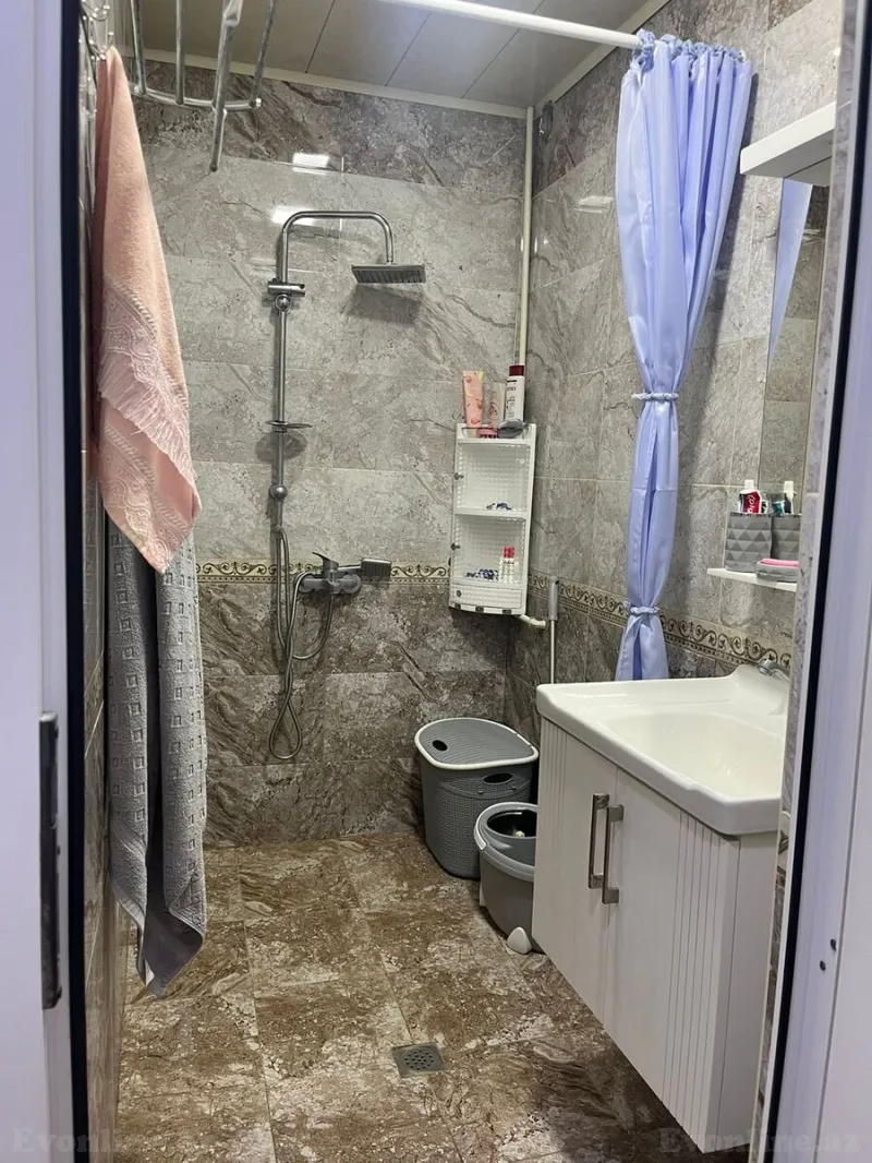 Satılır 2 otaqlı Mənzil Köhnə tikili 65 m² Həzi Aslanov m. - şəkil 8