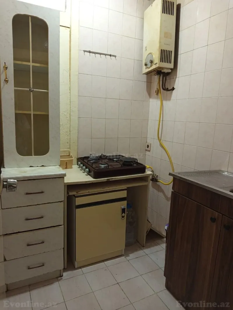 Kirayə verilir 1 otaqlı Mənzil Köhnə tikili 28 m² 2-ci mikrorayon - şəkil 4
