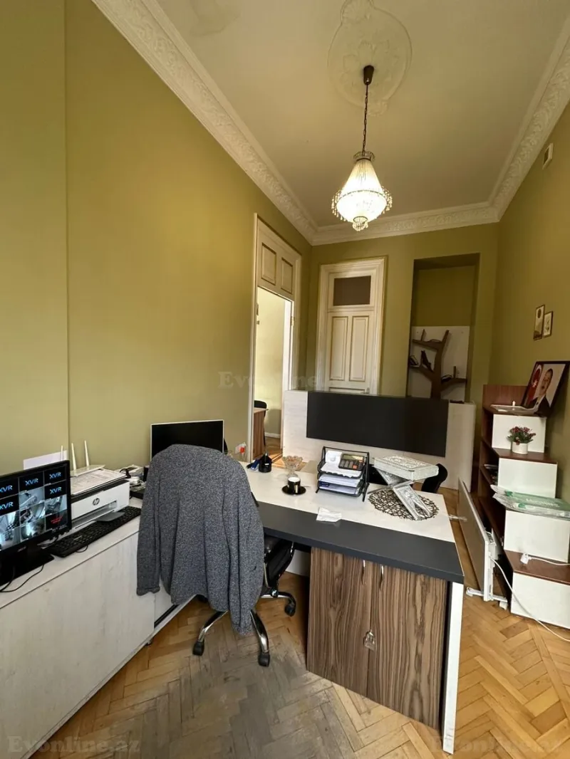Kirayə verilir Ofis 130 m² Nizami m. - şəkil 6
