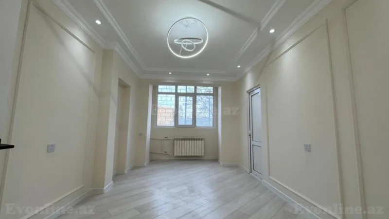 Satılır 4 otaqlı Mənzil Köhnə tikili 105 m² Xalqlar Dostluğu m. - şəkil 3