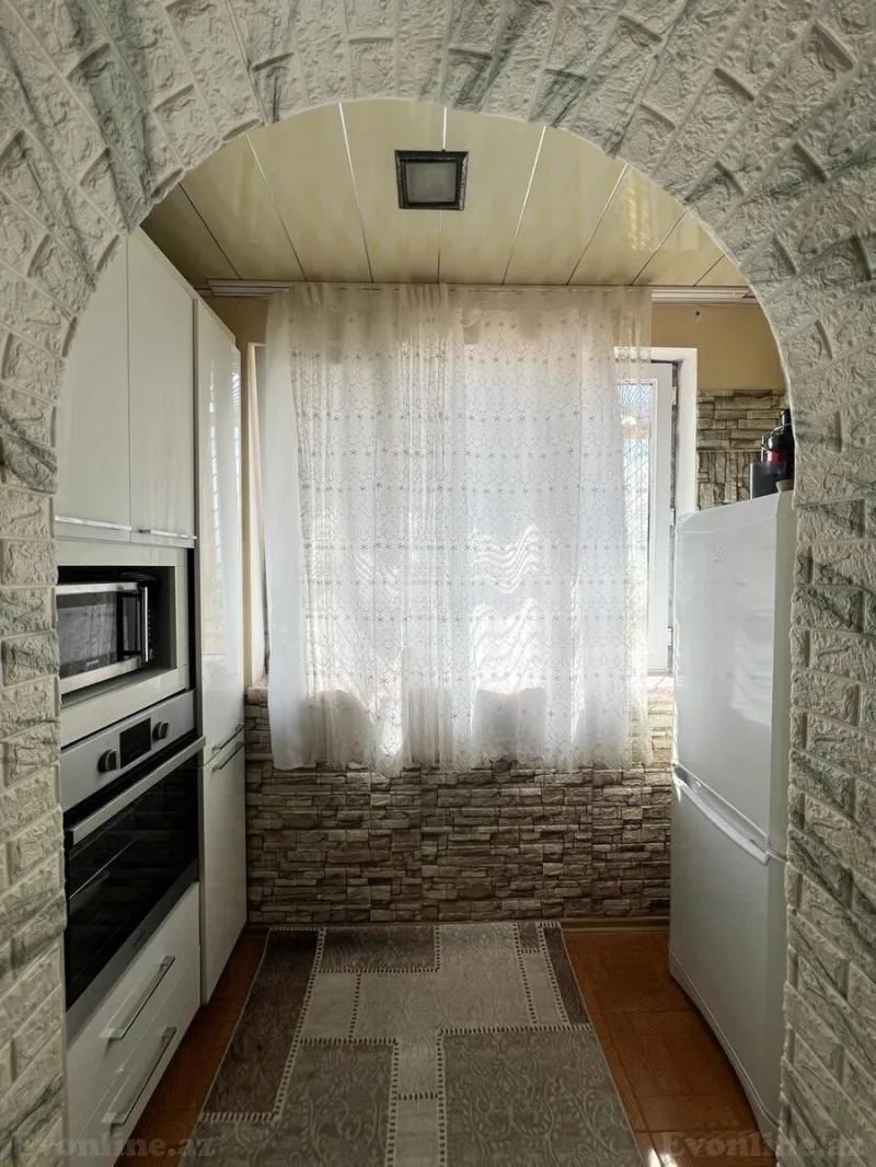 Satılır 5 otaqlı Mənzil Köhnə tikili 120 m² Suraxanı r. - şəkil 7