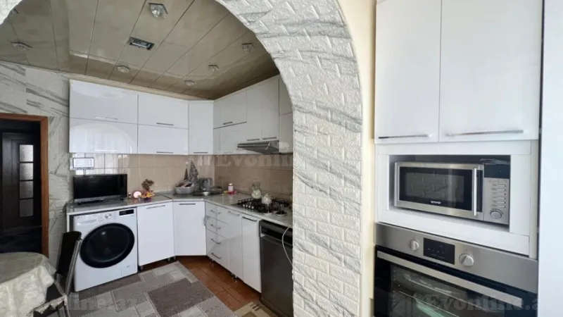 Satılır 5 otaqlı Mənzil Köhnə tikili 120 m² Suraxanı r. - şəkil 8