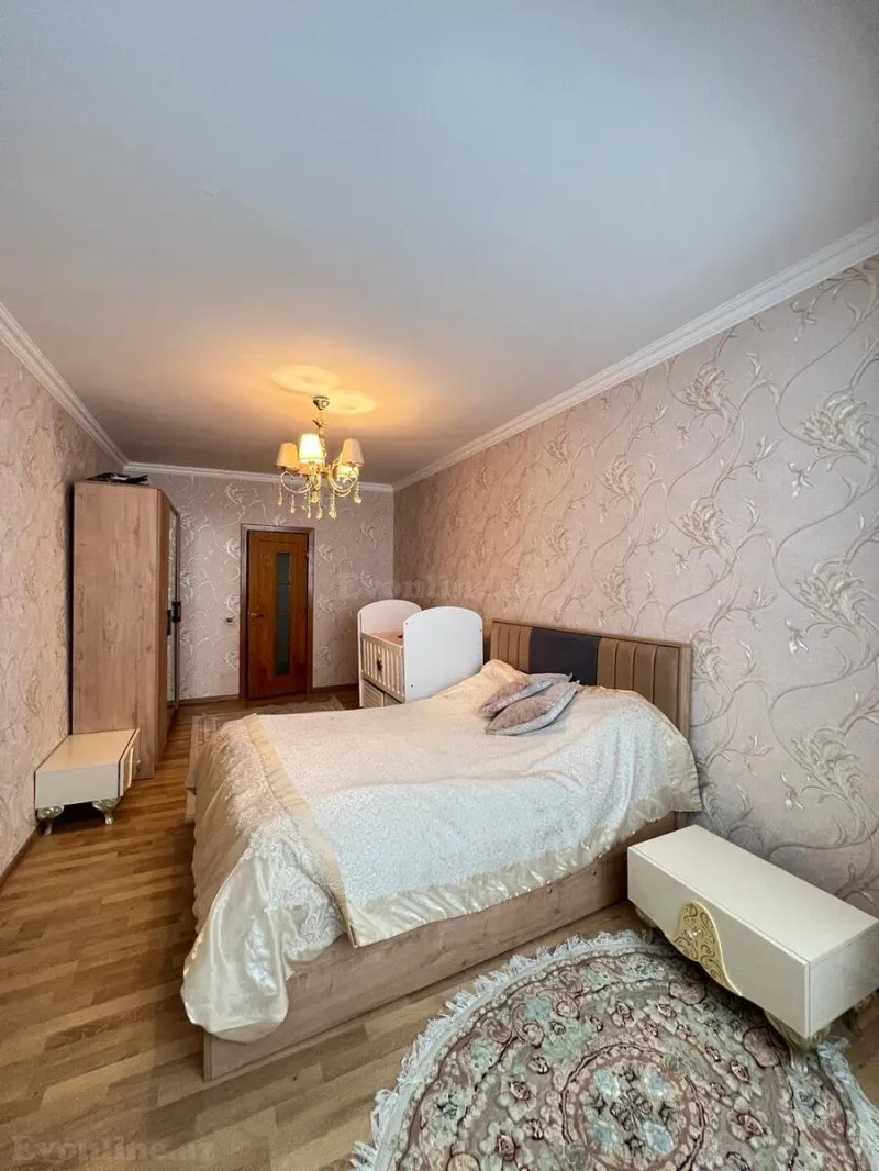 Satılır 5 otaqlı Mənzil Köhnə tikili 120 m² Suraxanı r. - şəkil 9