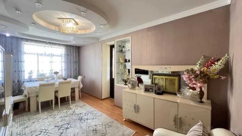 Satılır 5 otaqlı Mənzil Köhnə tikili 120 m² Suraxanı r. - şəkil 19