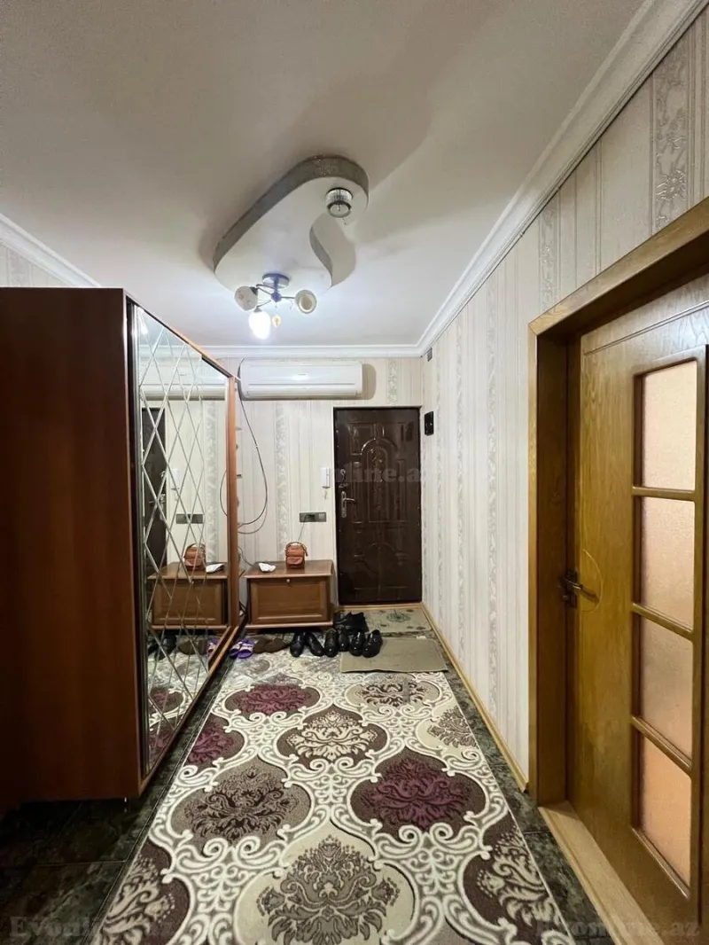 Satılır 5 otaqlı Mənzil Köhnə tikili 120 m² Suraxanı r. - şəkil 25