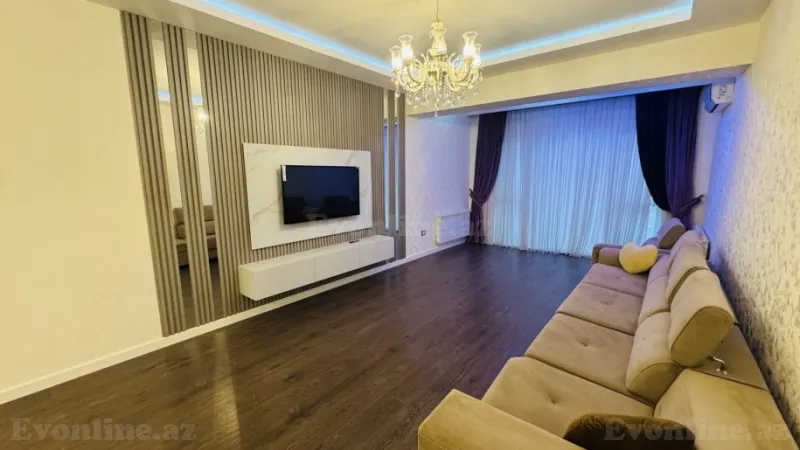 Kirayə verilir 3 otaqlı Mənzil Yeni tikili 140 m² Xətai m.