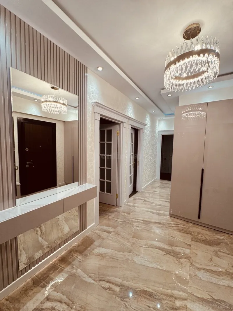 Kirayə verilir 3 otaqlı Mənzil Yeni tikili 140 m² Xətai m. - şəkil 9