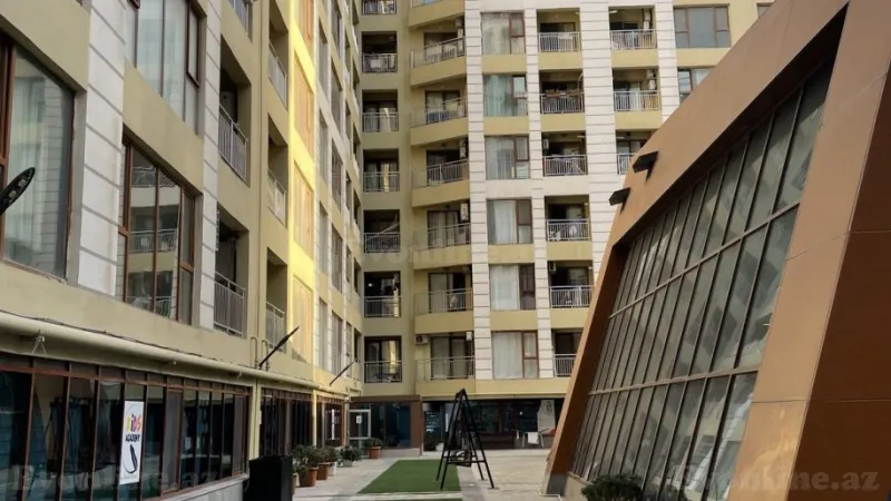 Kirayə verilir 3 otaqlı Mənzil Yeni tikili 140 m² Xətai m. - şəkil 24