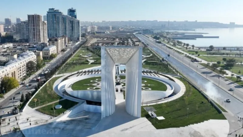 Kirayə verilir 3 otaqlı Mənzil Yeni tikili 140 m² Xətai m. - şəkil 28